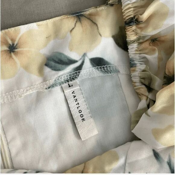 Avantlook Puff Sleeve Pleated Dress Size Large - Picture 6 of 10